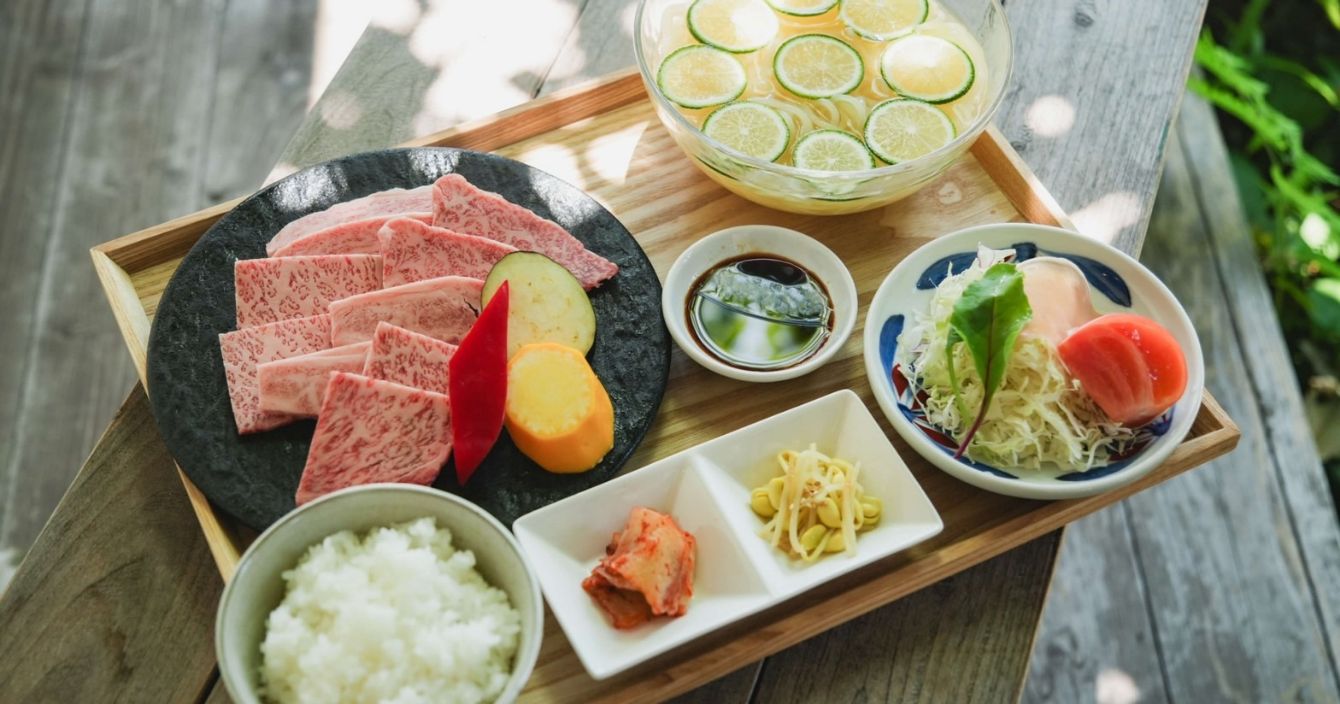 和牛5種と盛岡冷麺
